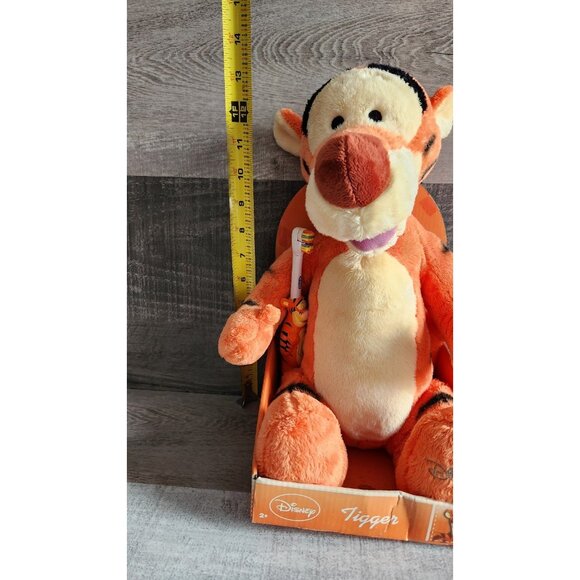 Vintage Just Play Tigger Toothbrush Gift Set Disney Winnie the Pooh Bundle - Picture 2 of 6